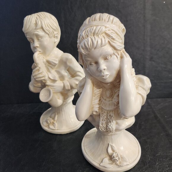 Vintage 1971 Boy And Girl Universal Statuary, Kendrick Figurine Music Decor - Picture 1 of 10